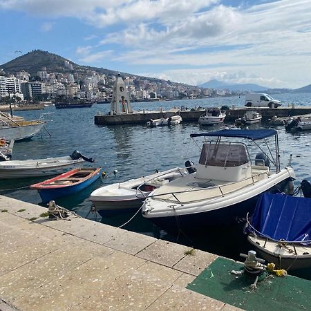 Rosemary House Pensionat Sarandë Eksteriør billede